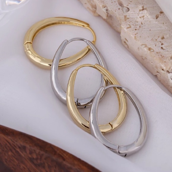 🤍Sterling silver oval hoops earrings - Picture 5 of 6